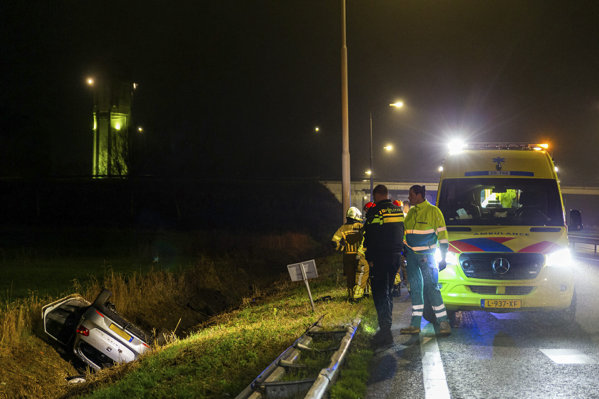 (VIDEO) Drie Gewonden Bij Ongeval A59 Raamsdonksveer - Nieuws Uit ...